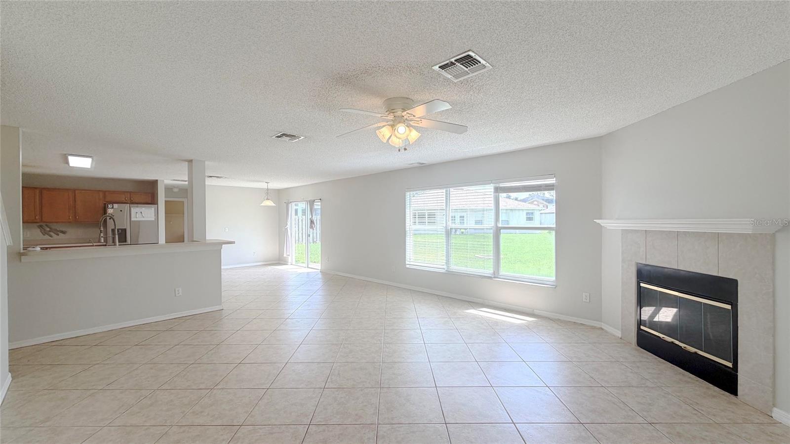 831 Horseshoe Falls Dr Property Photo 7