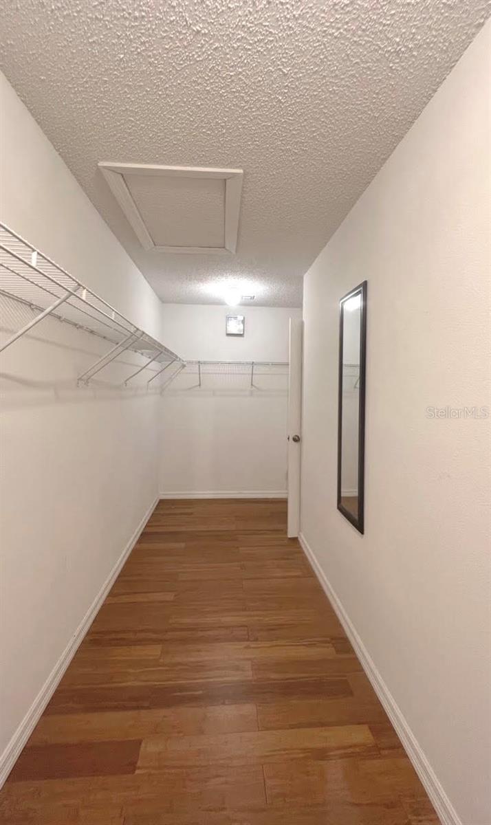 831 Horseshoe Falls Dr Property Photo 25