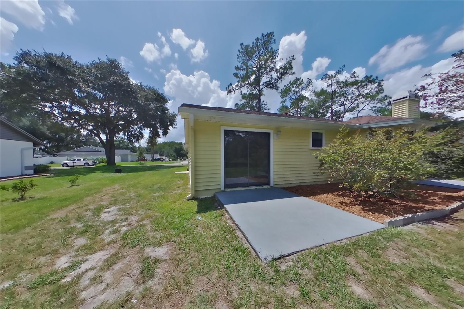 O6437317 Property Photo 19