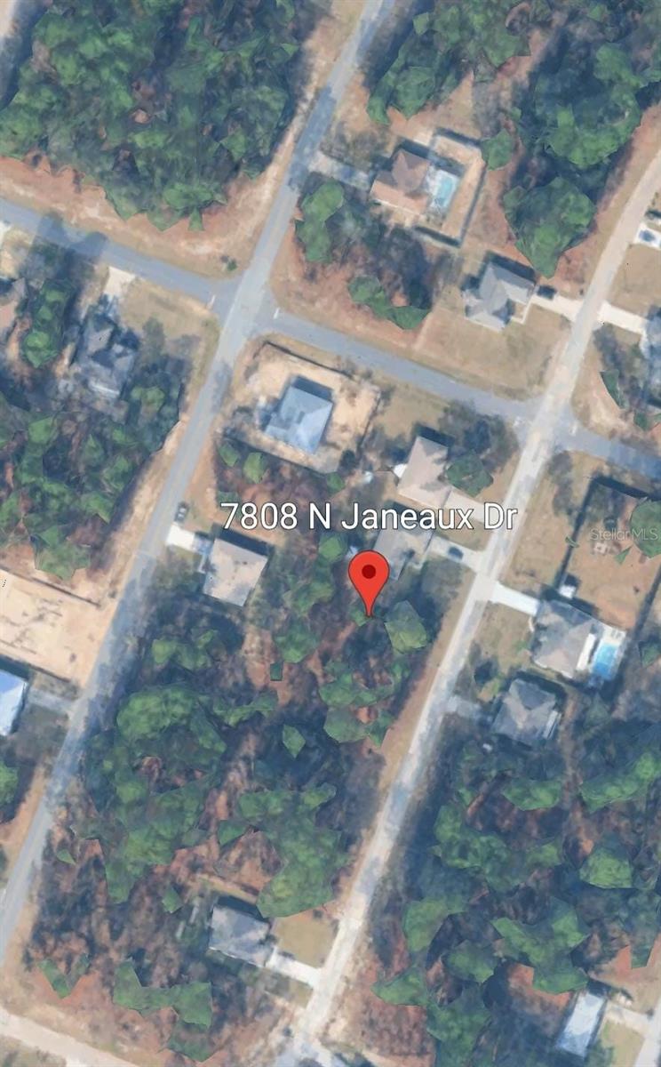 7808 N JANEAUX DR Property Photo 1