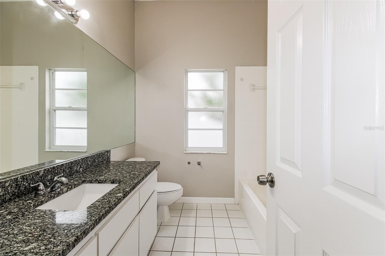 4604 Trimble Ln Property Photo 12