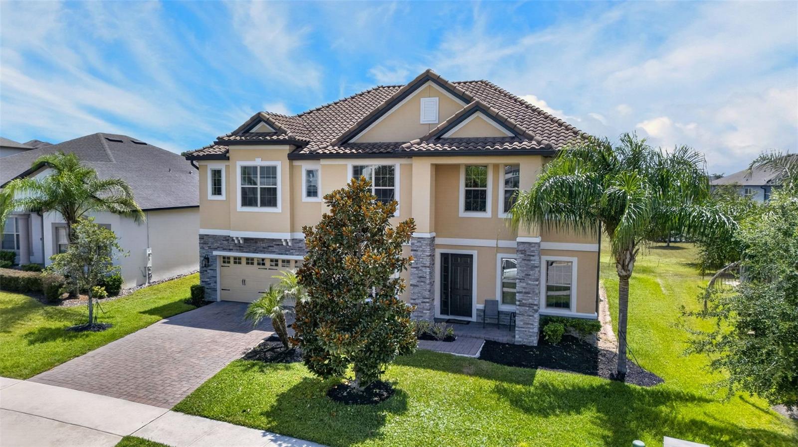 2468 Verde View Dr Property Photo