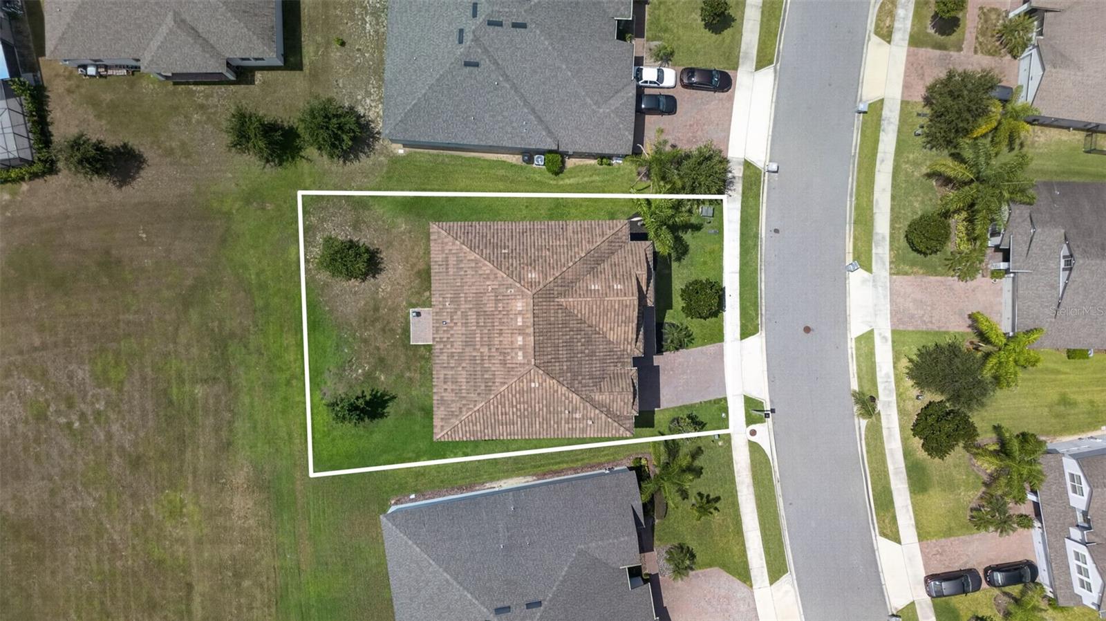 2468 Verde View Dr Property Photo 27