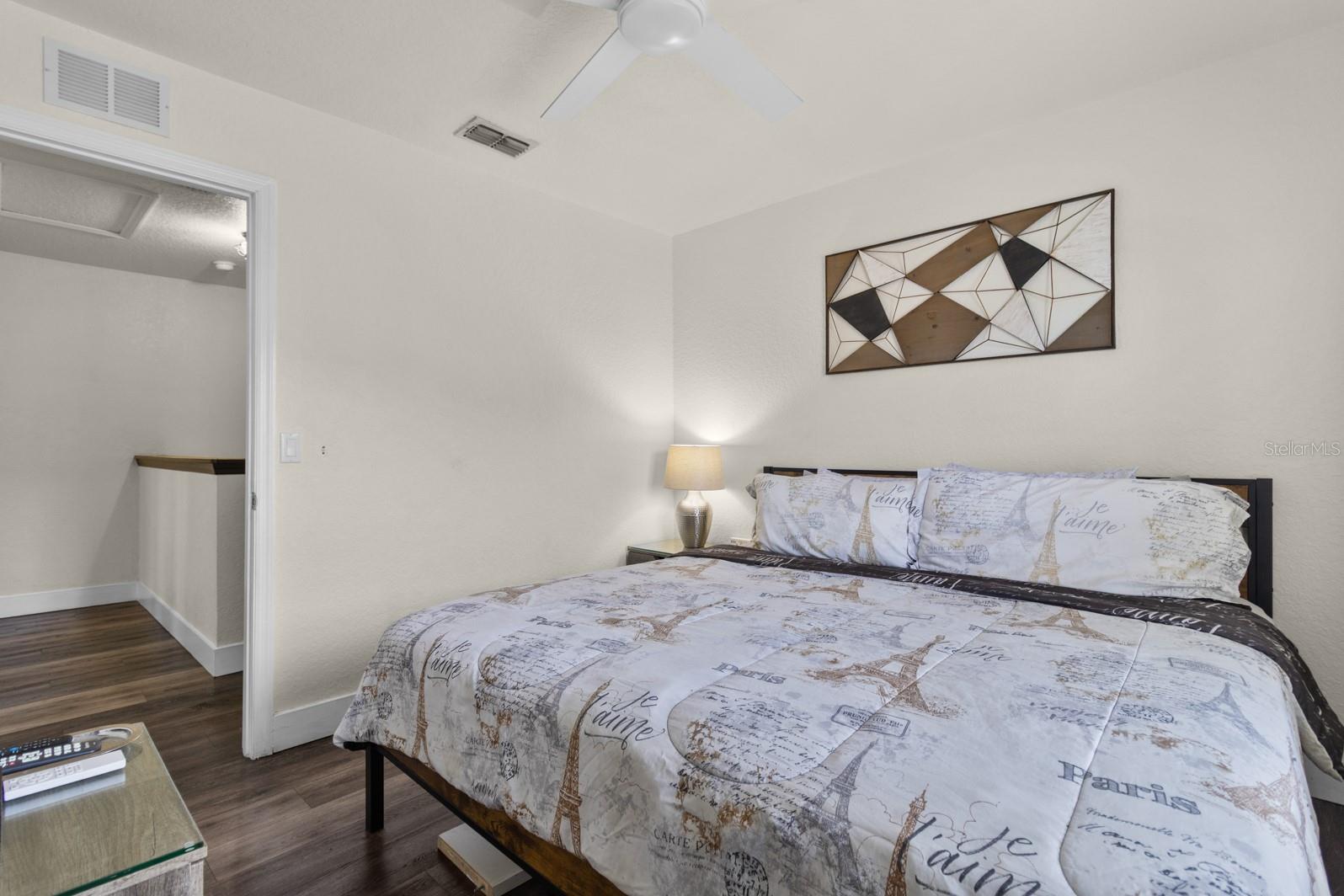 3633 Calabria Ave Property Photo 27