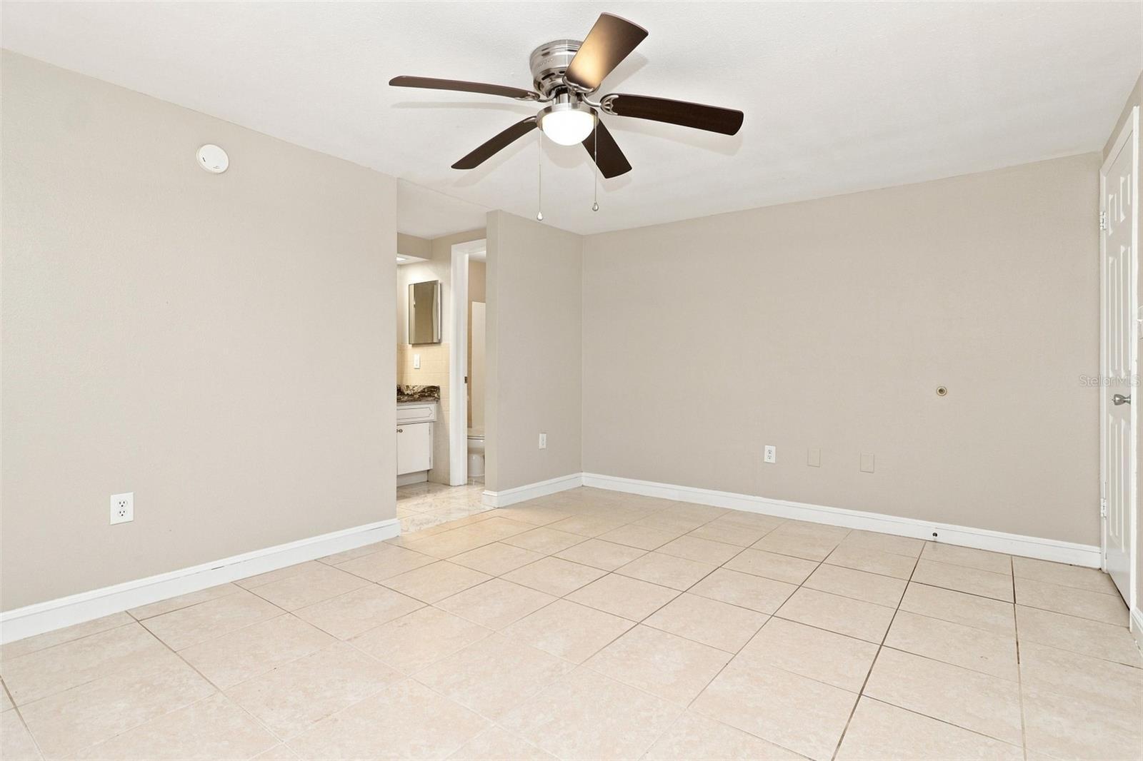 5600 Andrea Dr Property Photo 10