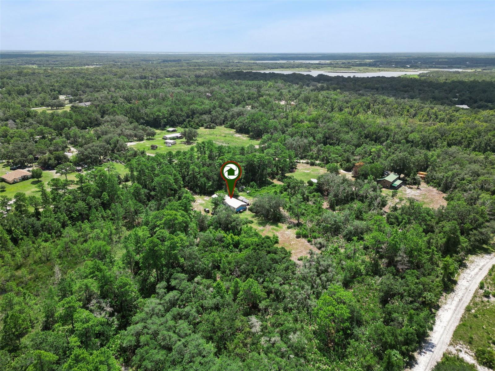 680 Wild Acres Rd Property Photo 2