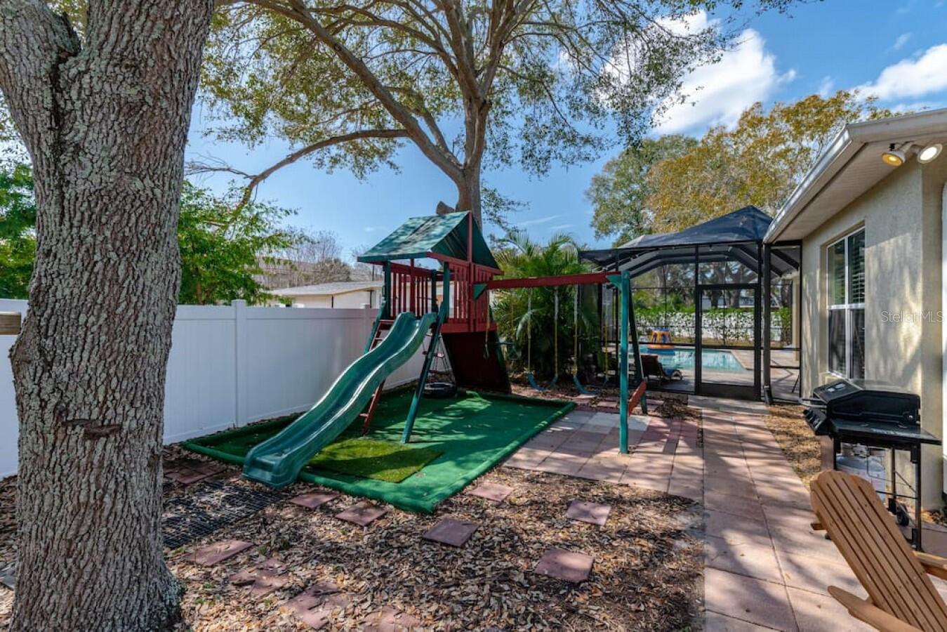 2930 W Rogers Ave Property Photo 68