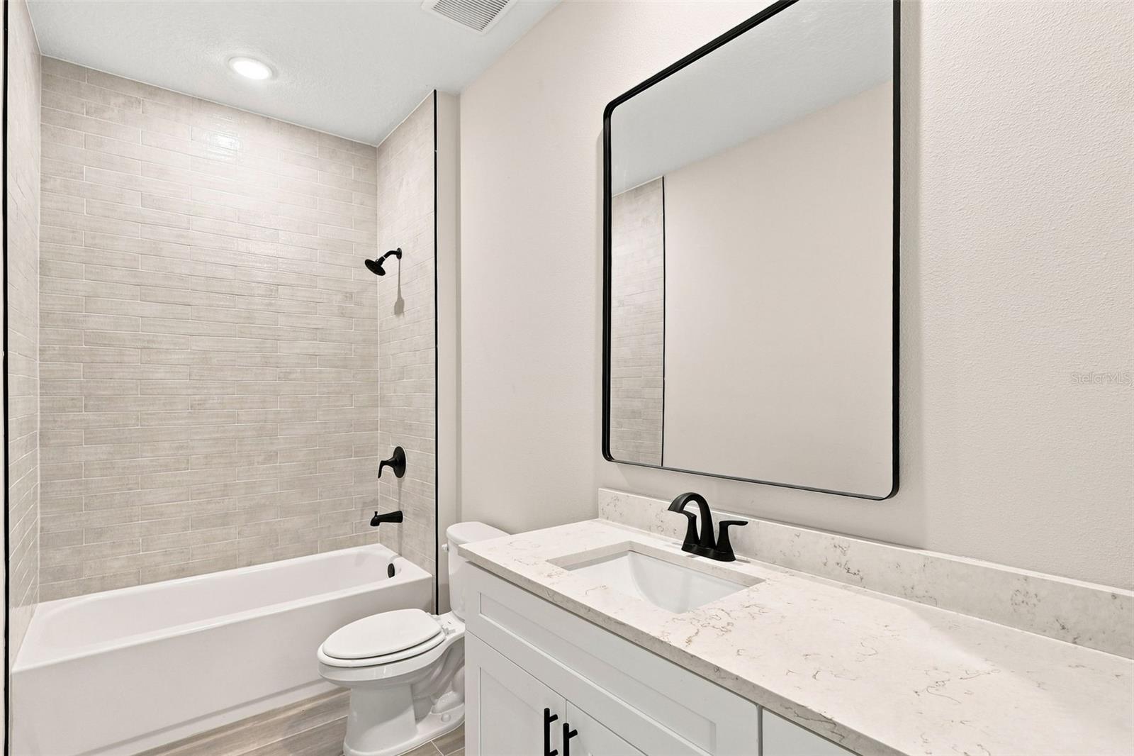41325 Royal Trails Rd Property Photo 19