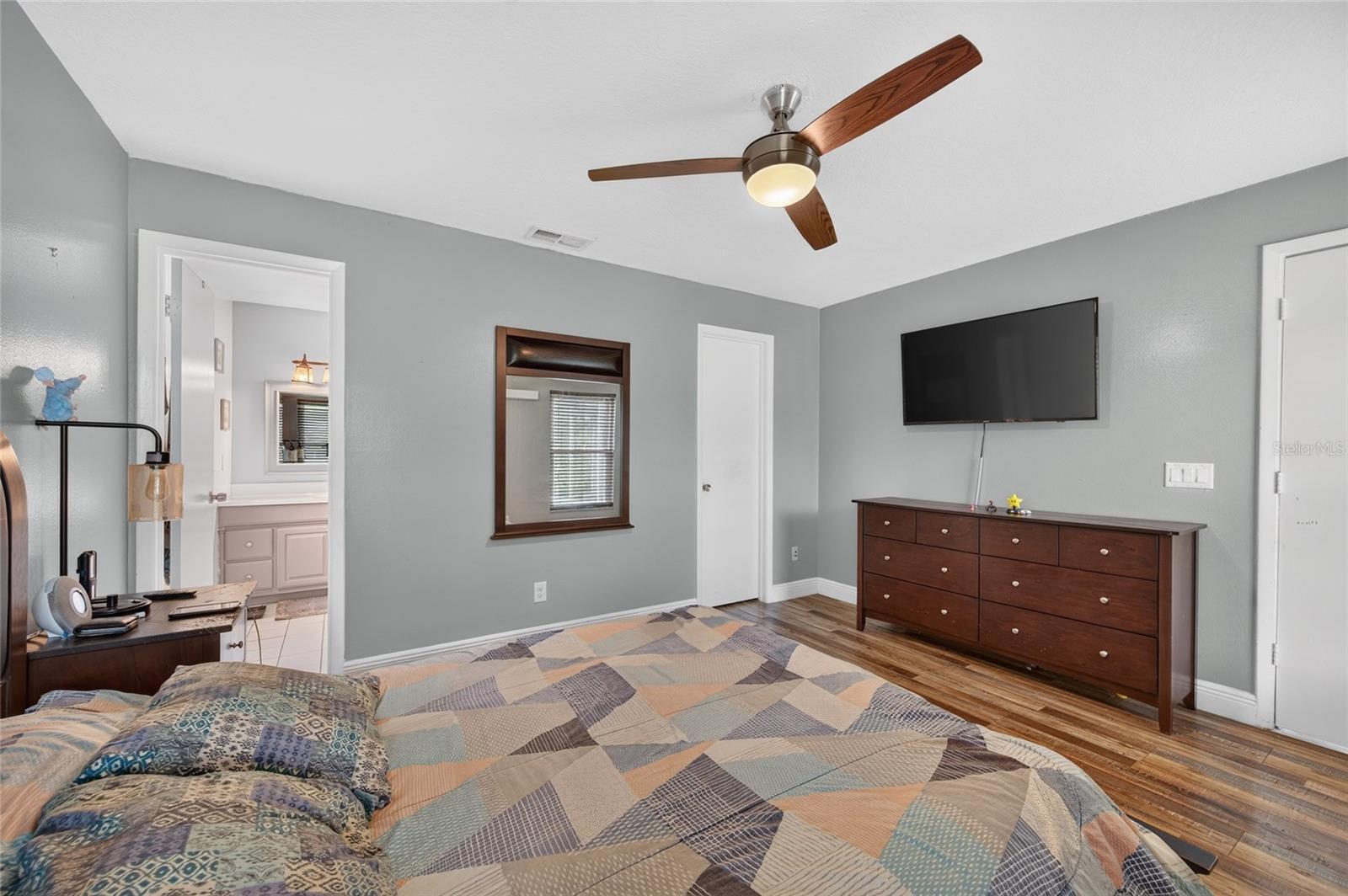 7825 Sapphire Ln Property Photo 13