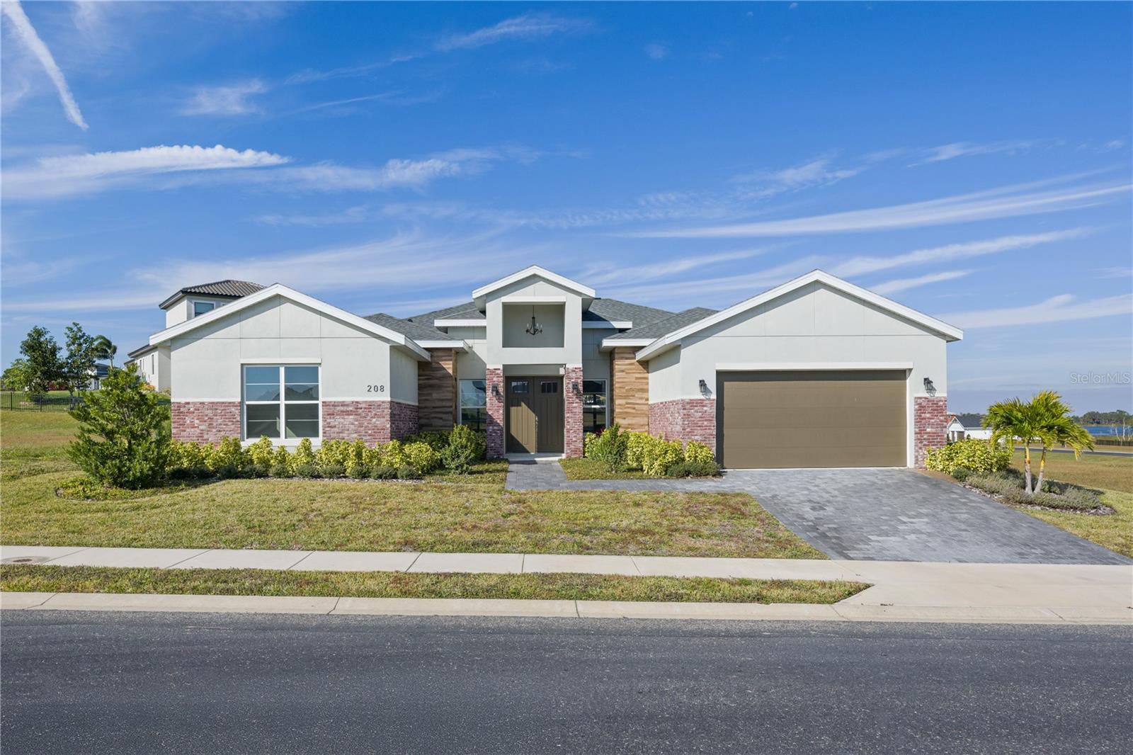 208 Snowy Orchid Way Property Photo 1