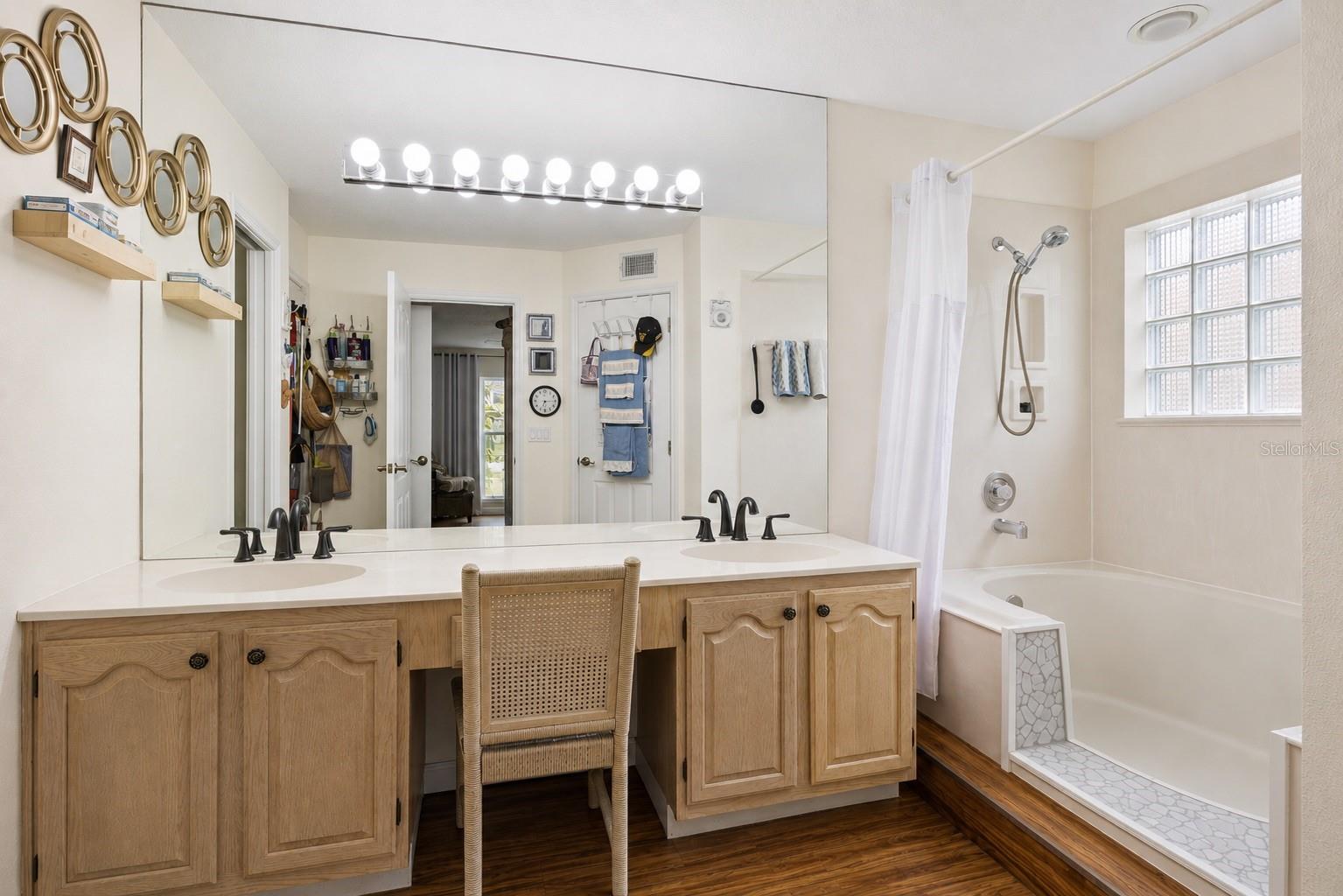 3408 Idlegrove Ct Property Photo 20
