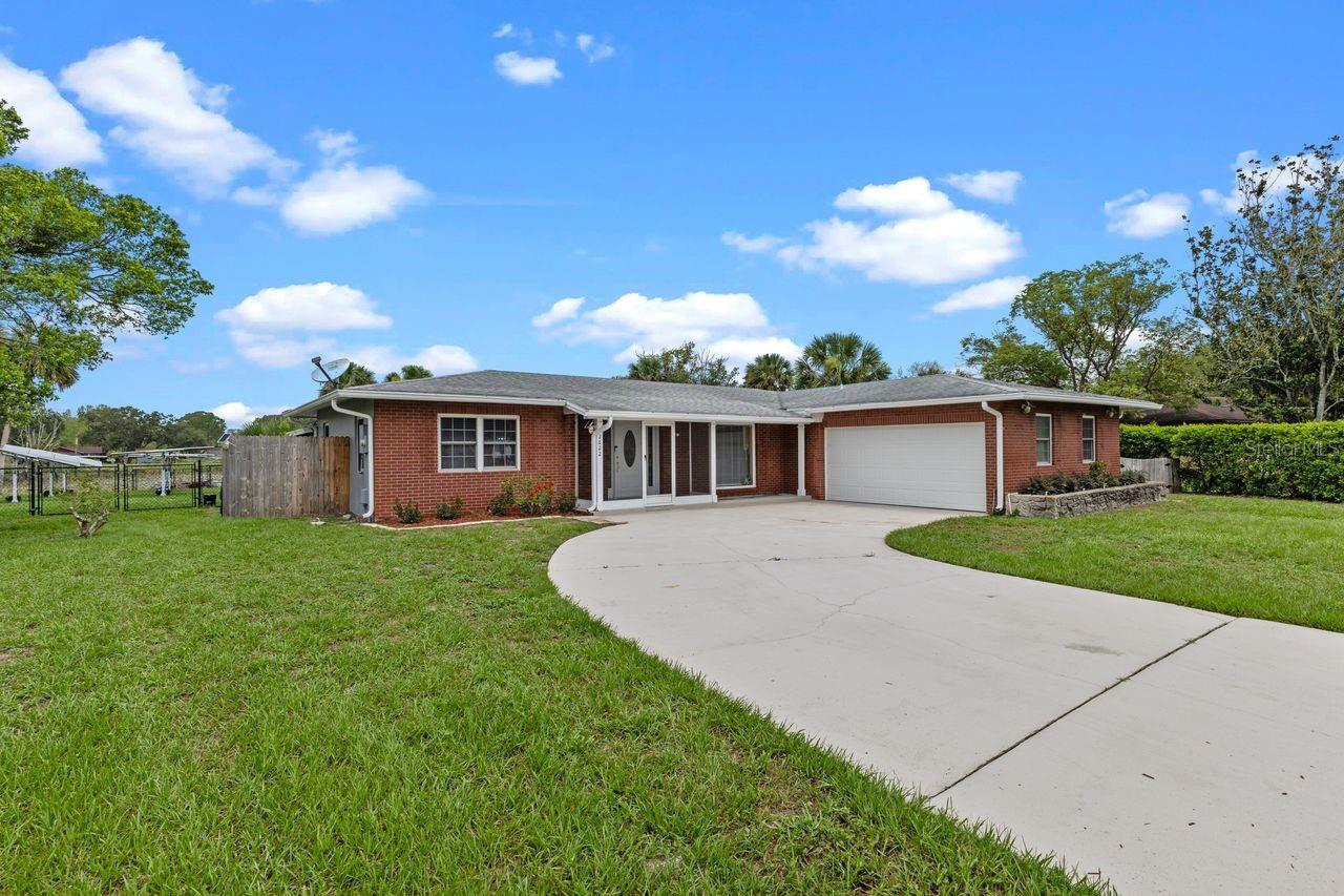 2622 Hibiscus Ct Property Photo 4