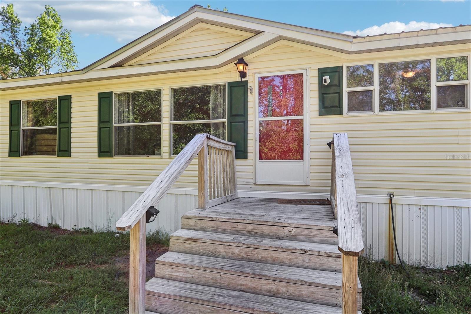 14070 John Williams Rd Property Photo 4