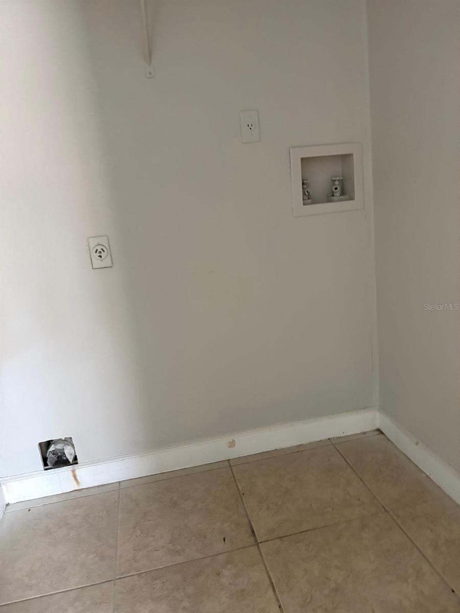 4518 Commander Dr #1921 Property Photo 12
