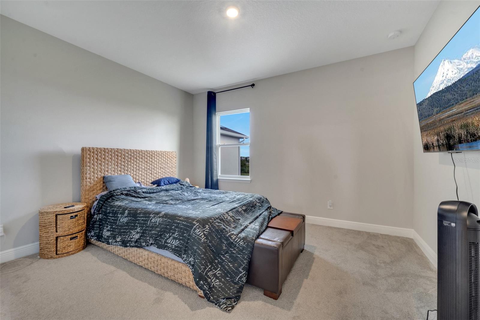 18887 Rawson St Property Photo 26
