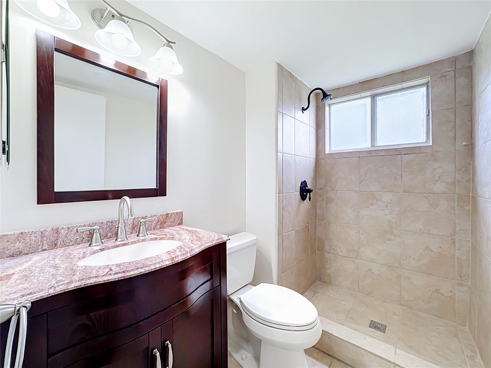 1520 Glen Oaks Dr E #248 Property Photo 15