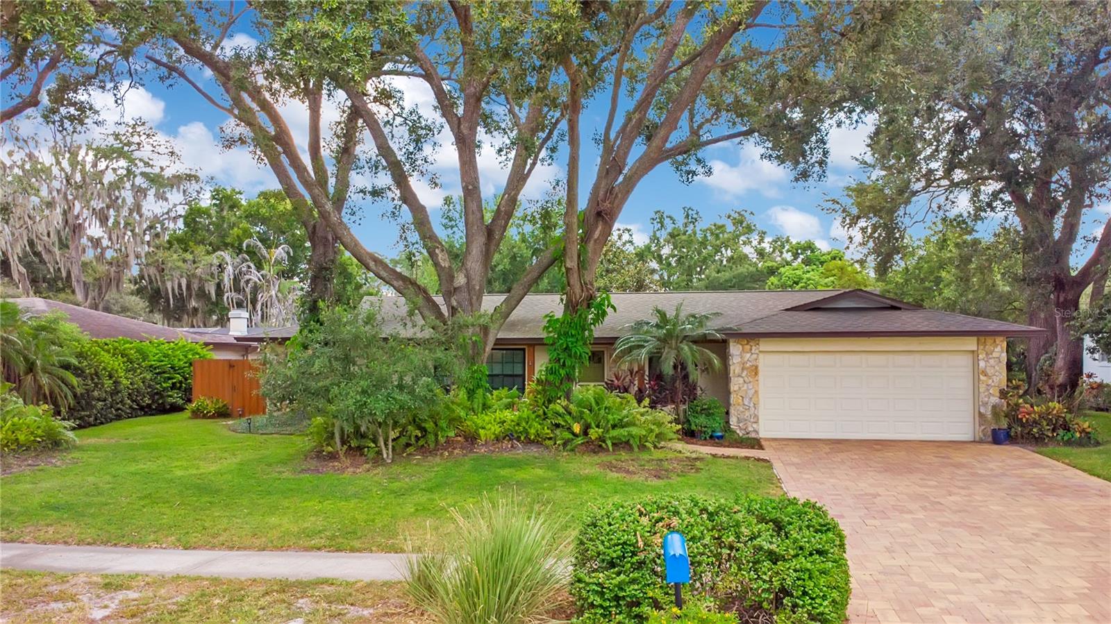 3823 Quando Dr Property Photo 1