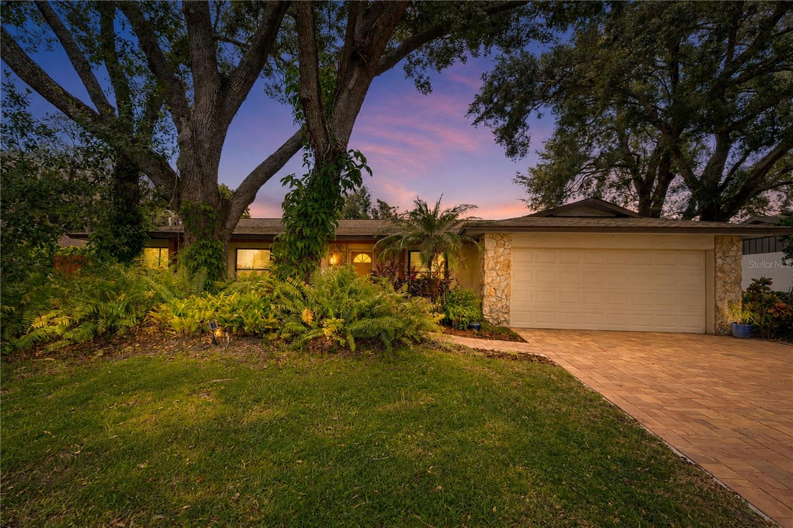 3823 Quando Dr Property Photo 2