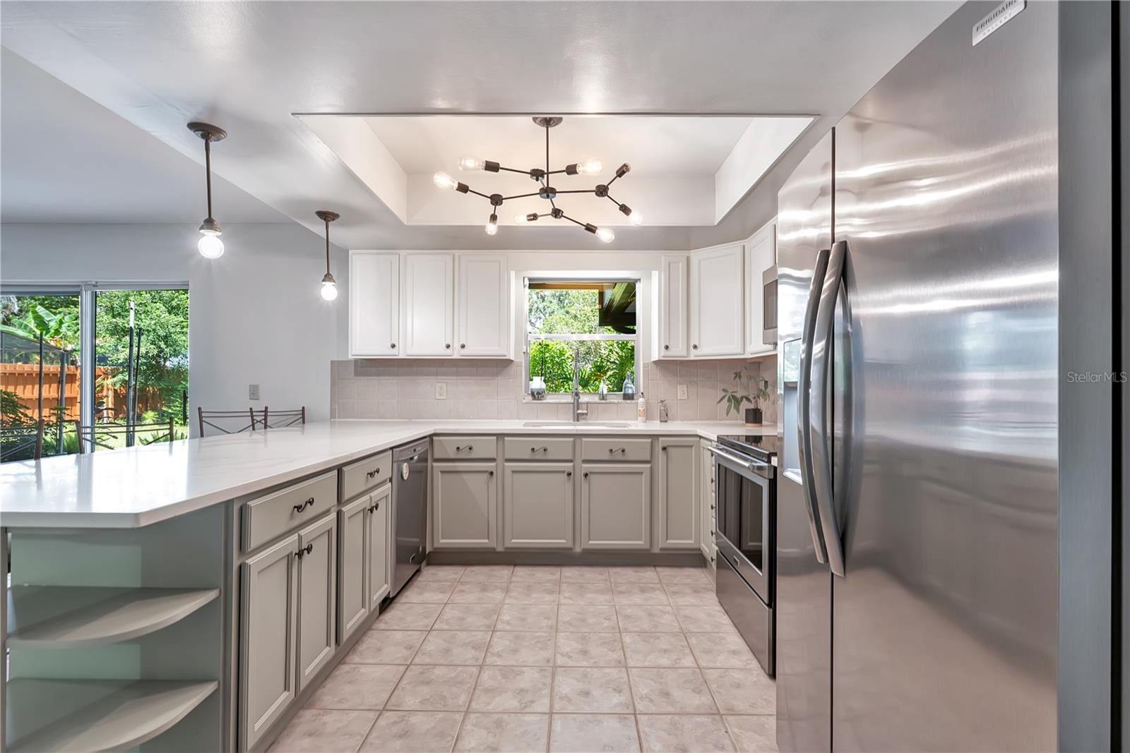 3823 Quando Dr Property Photo 4
