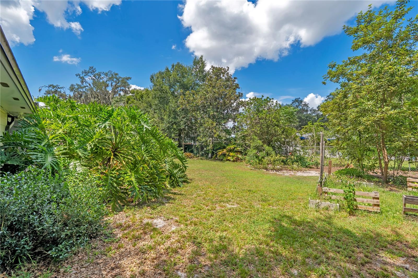 3823 Quando Dr Property Photo 27