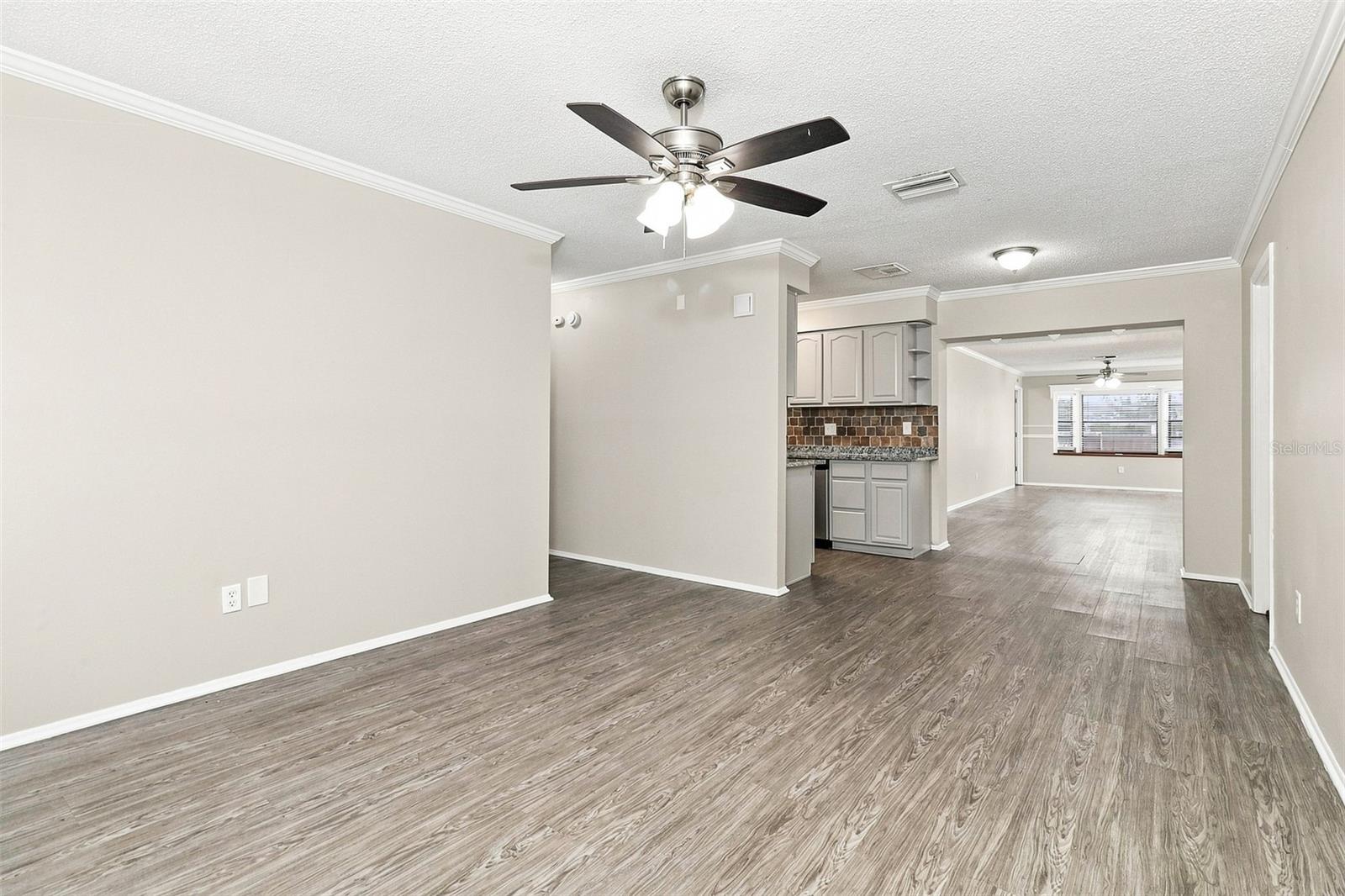 8305 Autumn Oak Ave Property Photo