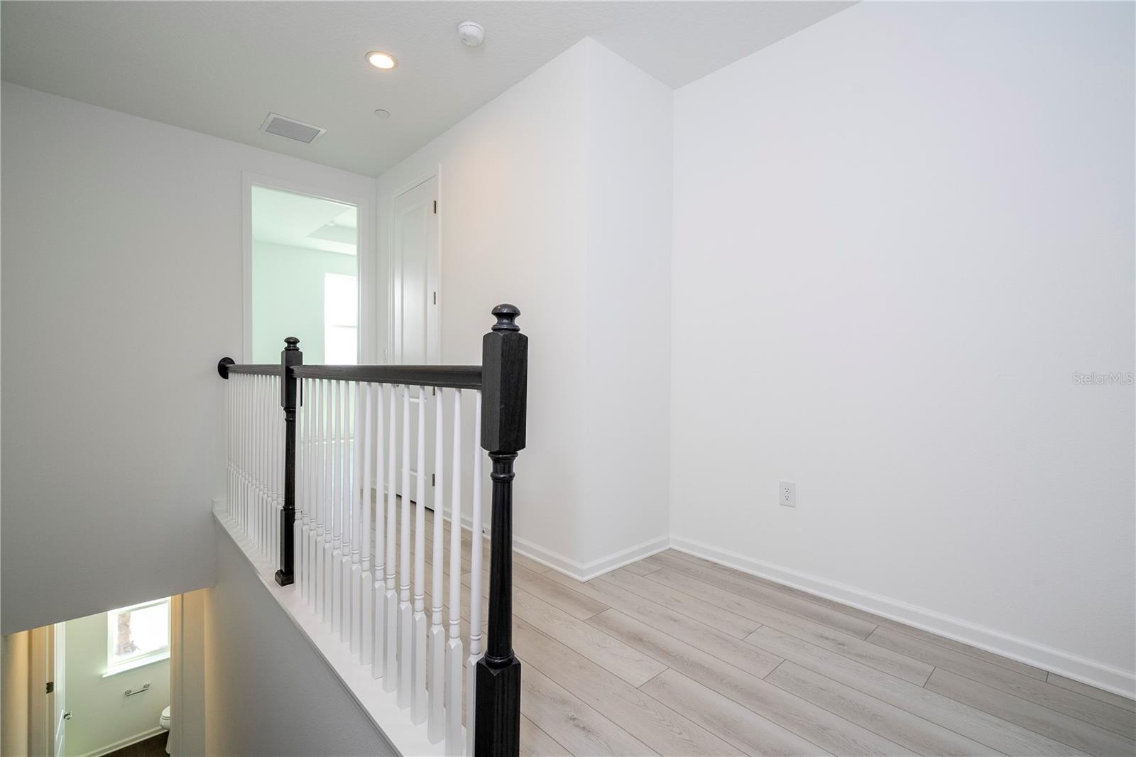 9313 Luminary Blvd Property Photo 23
