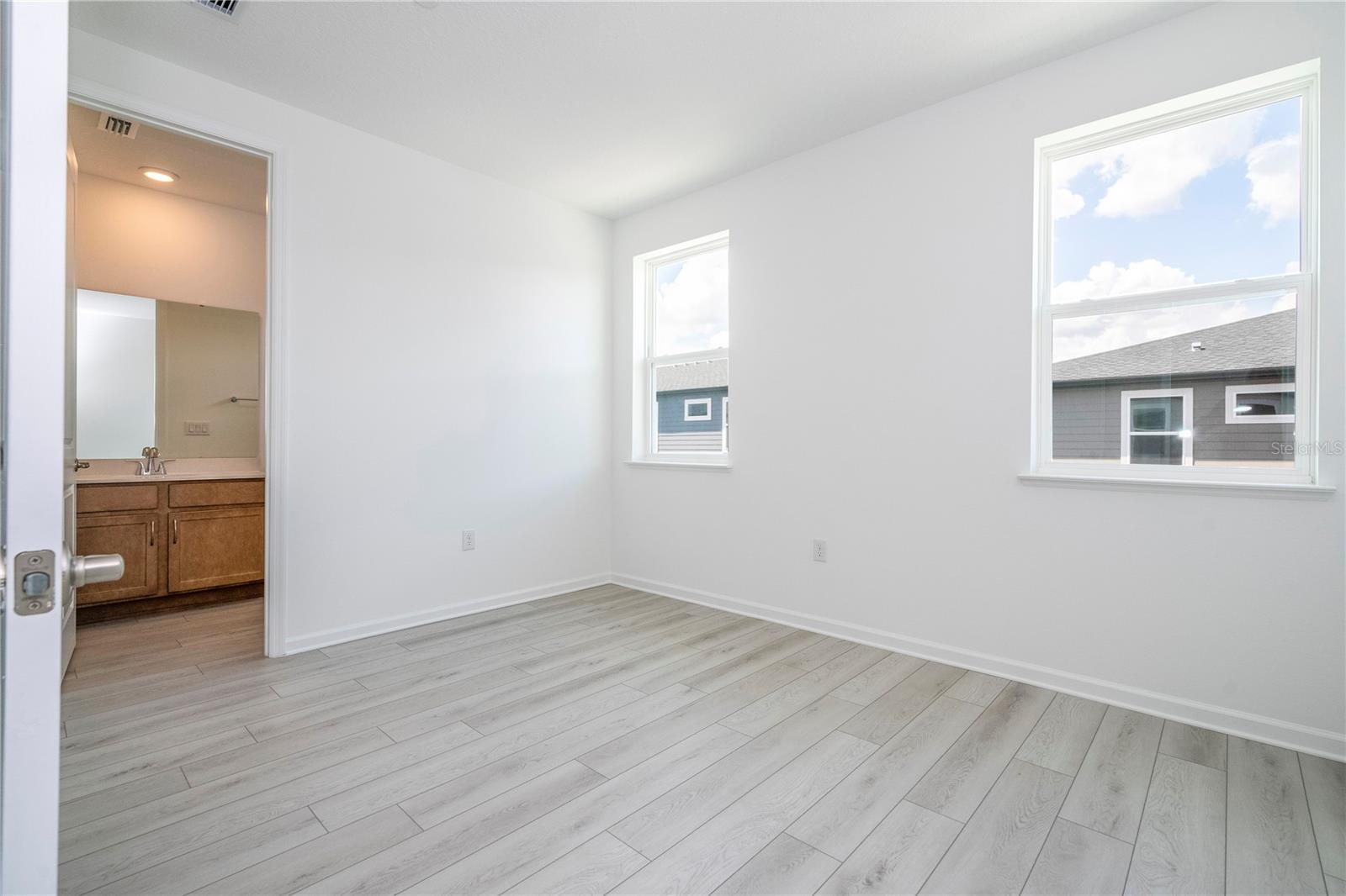 9313 Luminary Blvd Property Photo 26
