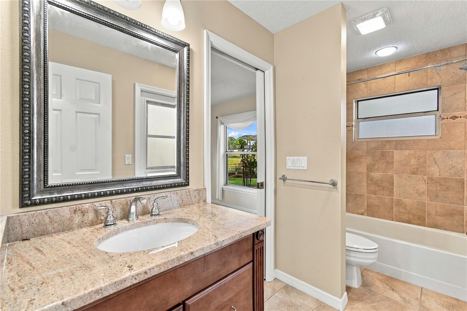 524 S Longview Pl Property Photo 17
