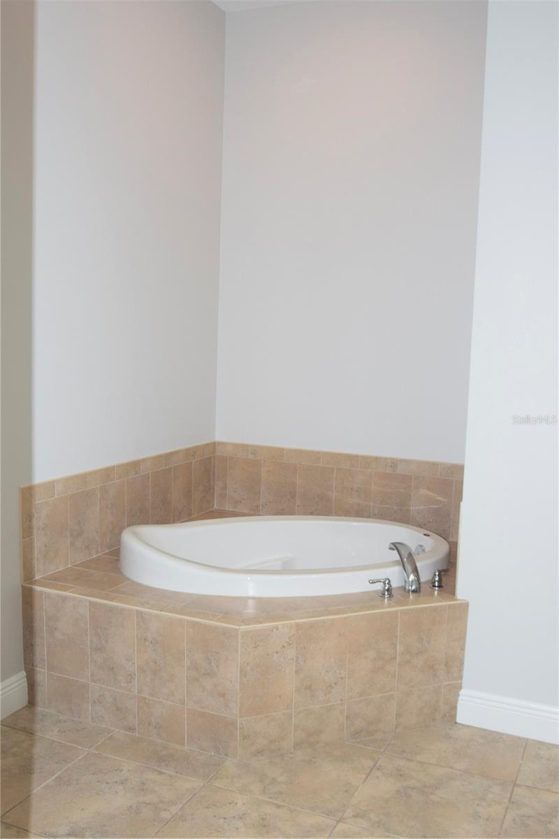 1352 Lake Baldwin Ln #a Property Photo 19
