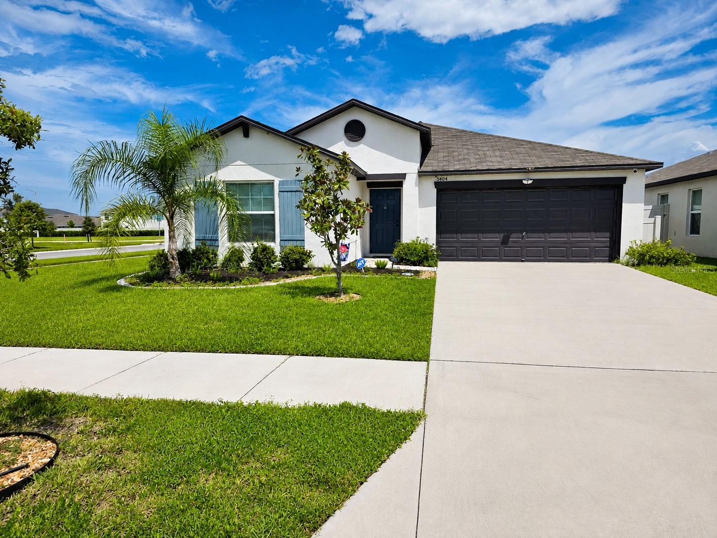 5404 Blue Azure Dr Property Photo 1