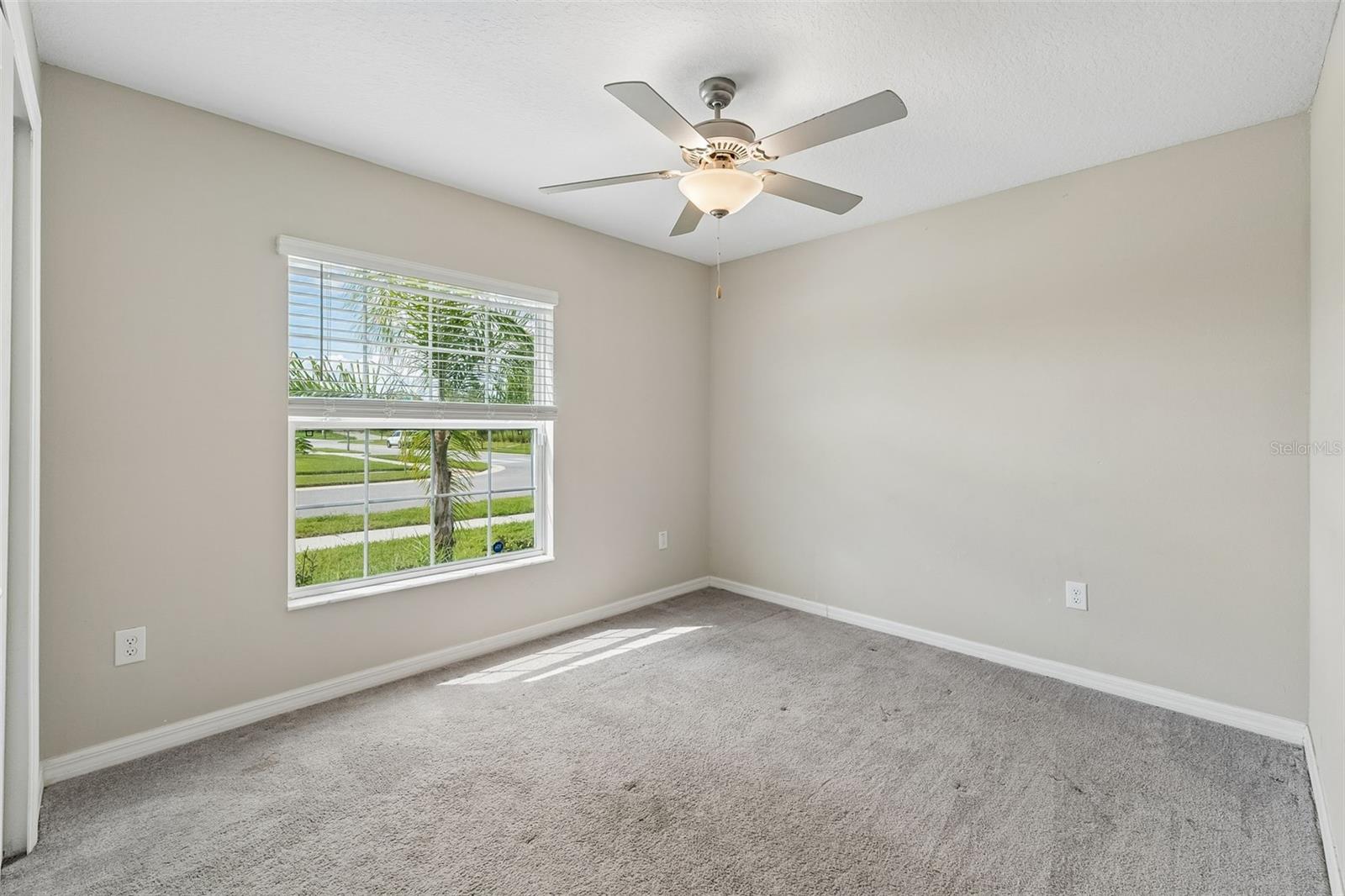 5404 Blue Azure Dr Property Photo 15