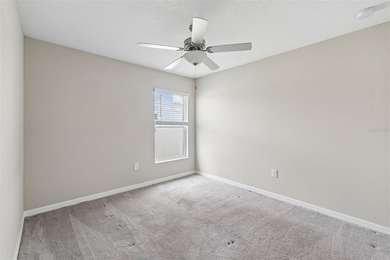 5404 Blue Azure Dr Property Photo 17