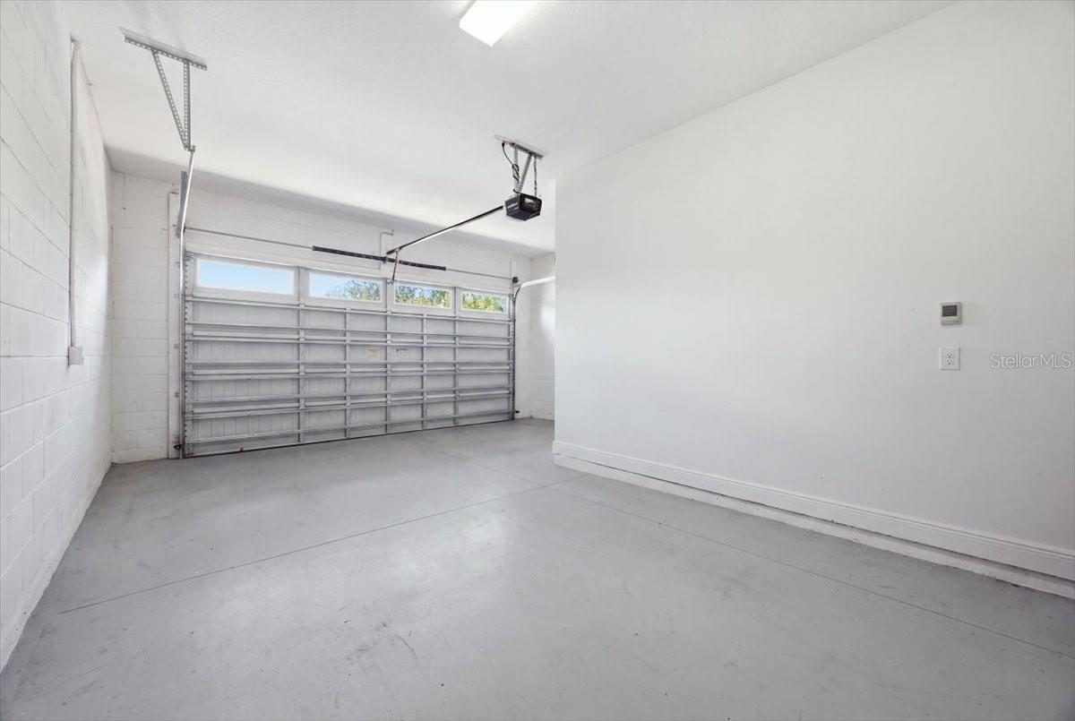 2541 Yellow Brick Rd Property Photo 12