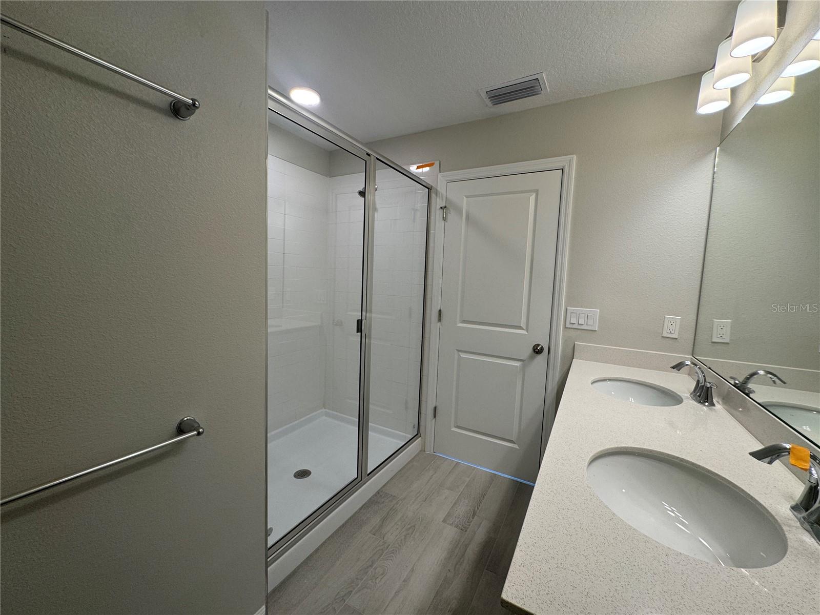 14922 Harvest St Property Photo 14