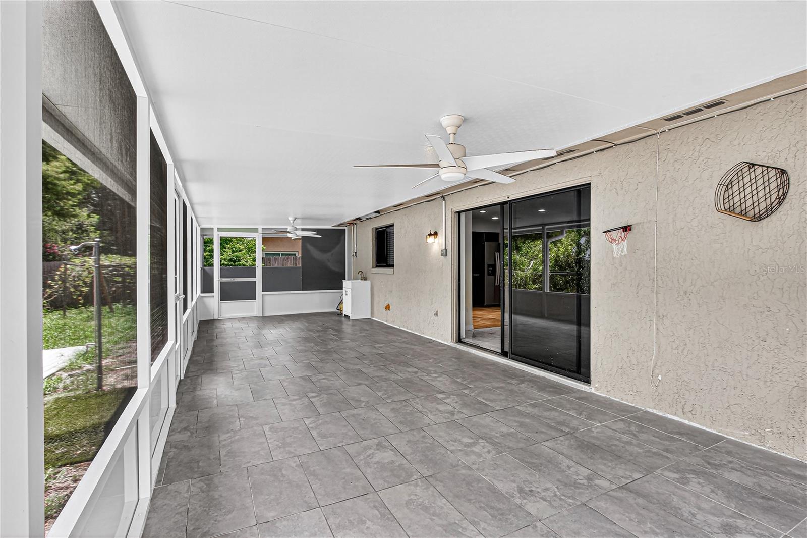 300 Dublin Dr Property Photo 14