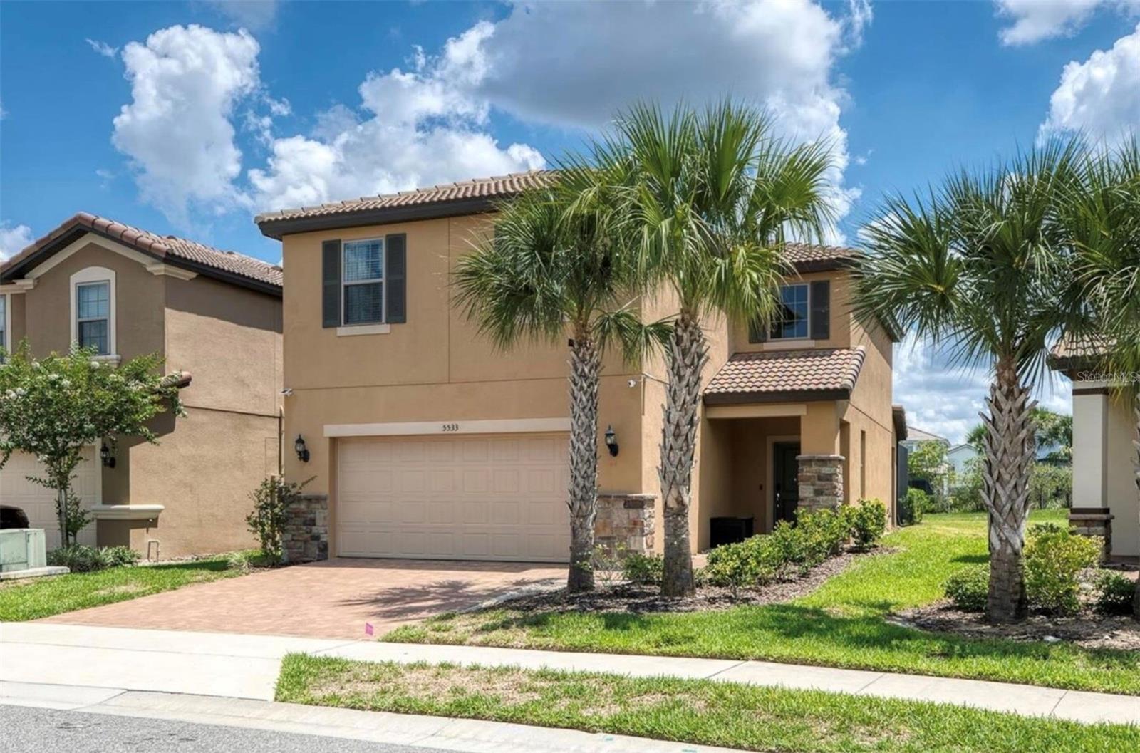 5533 MISTY OAK CIR Property Photo 1