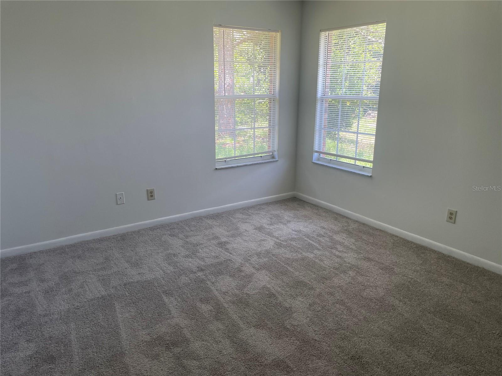 O6437492 Property Photo 9