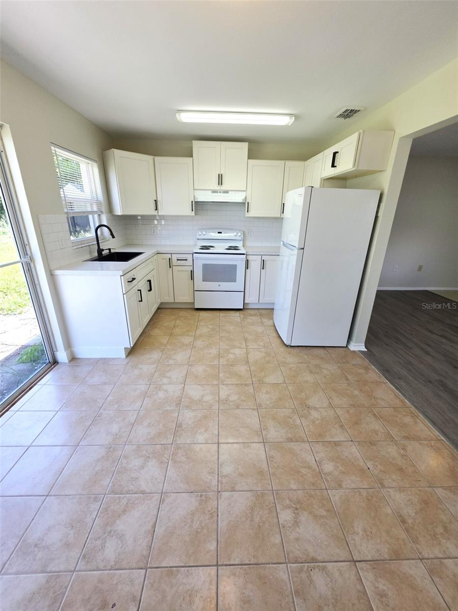310 Vaniman Ave Property Photo 7