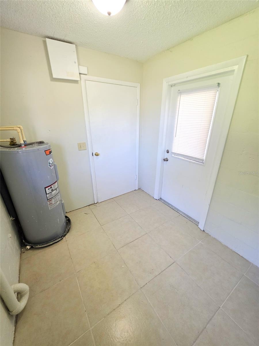 310 Vaniman Ave Property Photo 20