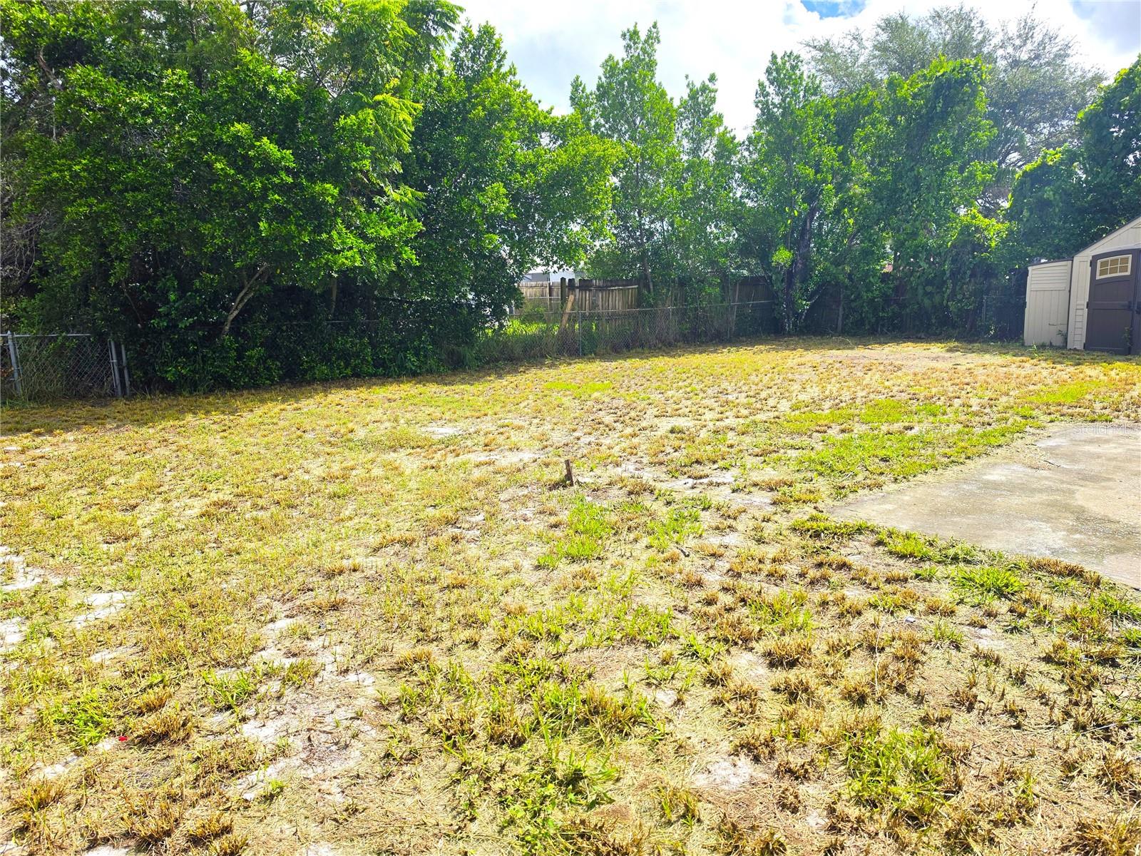 310 Vaniman Ave Property Photo 22