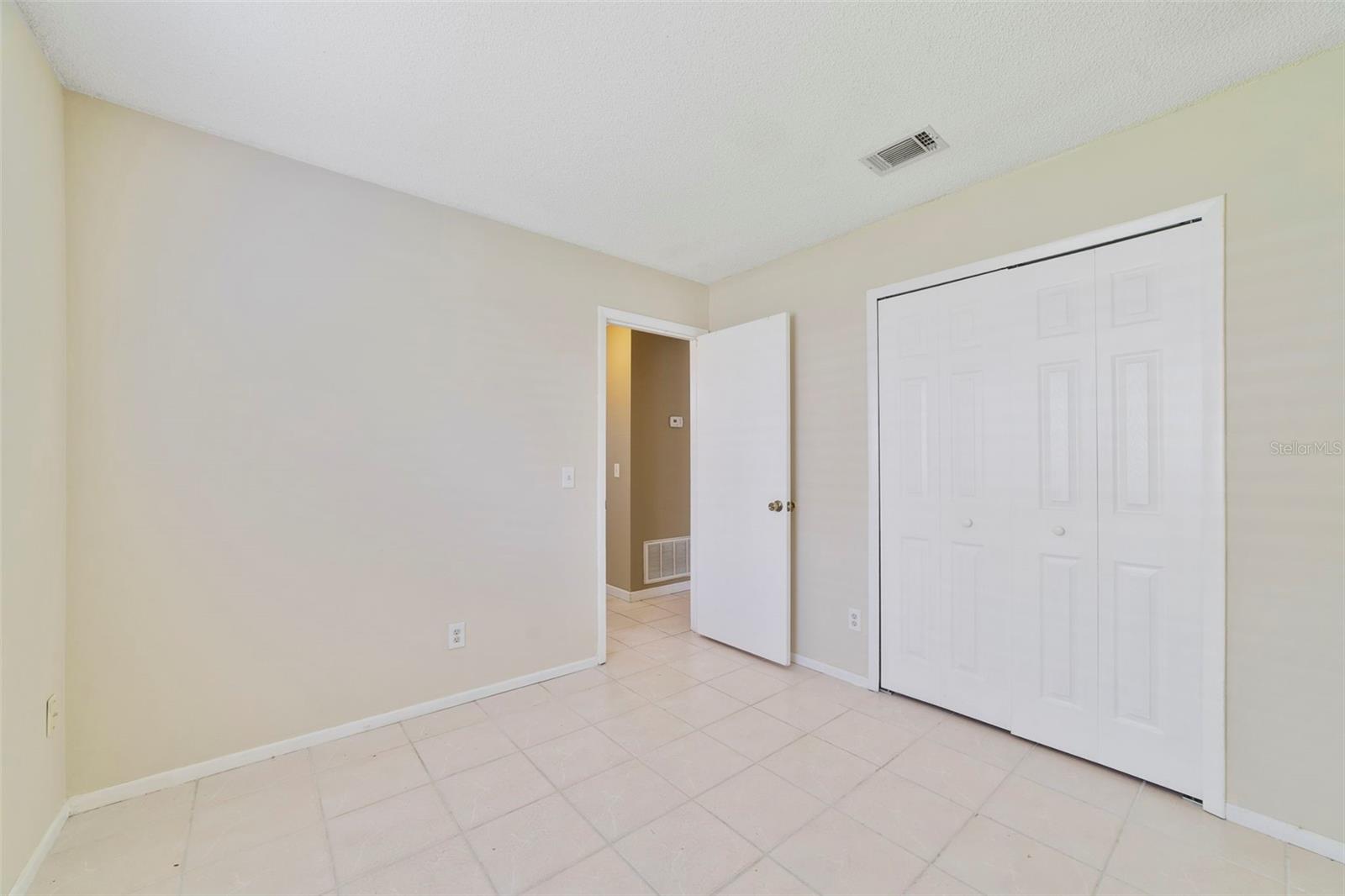 713 Meadowside Ct Property Photo 19