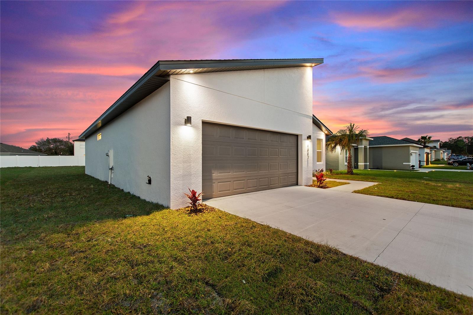 1339 Congo Ct Property Photo 4