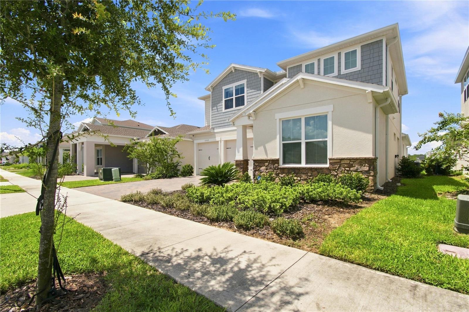 13112 Dendy Way Property Photo 4