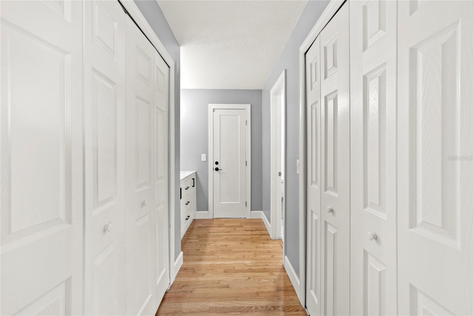 9508 Pine Terrace Ct Property Photo 17
