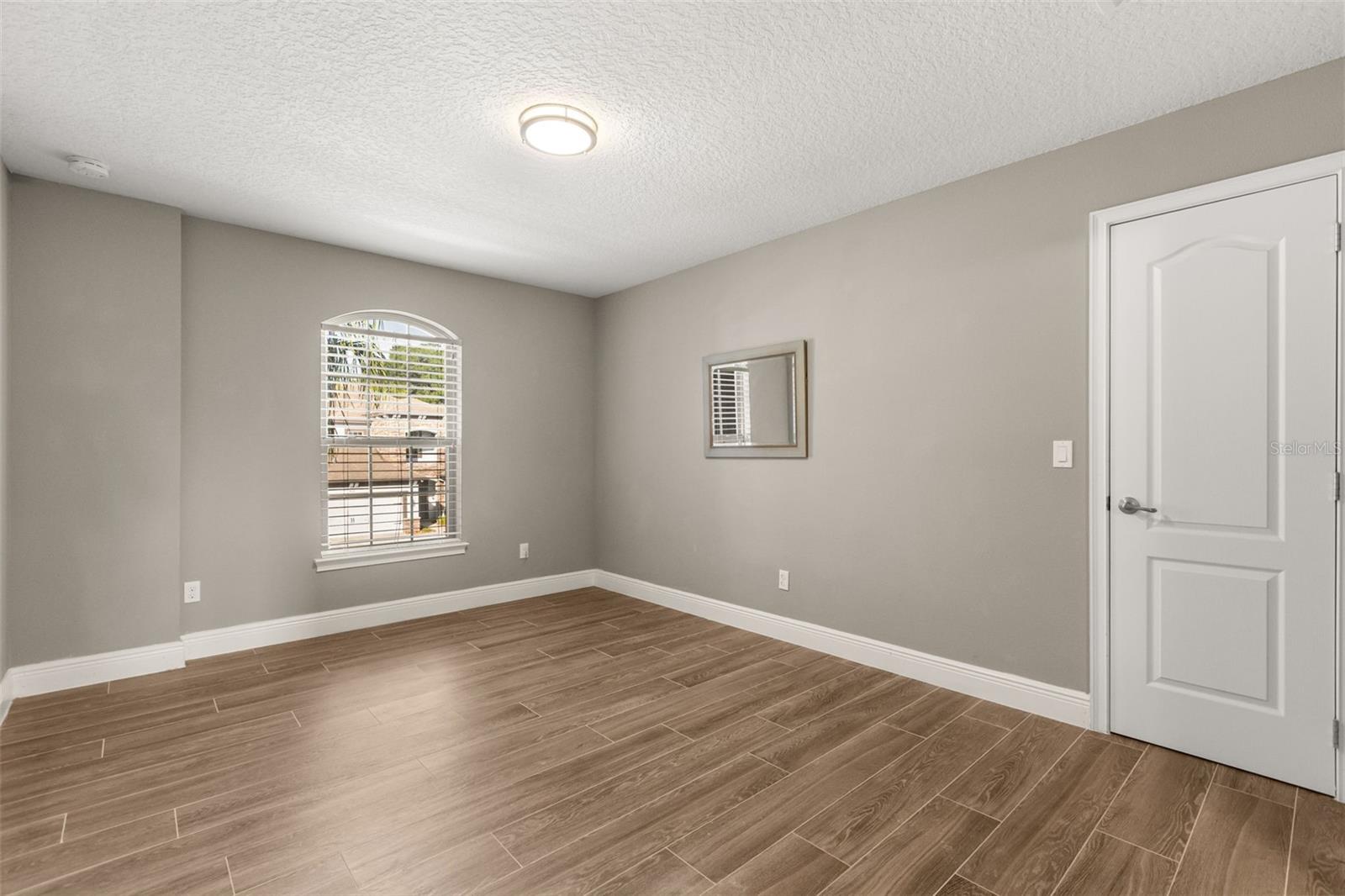 803 Sherbourne Cir Property Photo 33