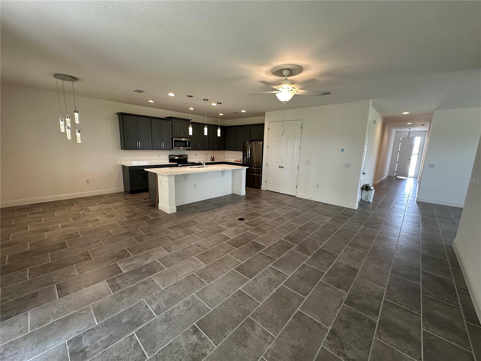 484 Shadow Gorge Way Property Photo 5