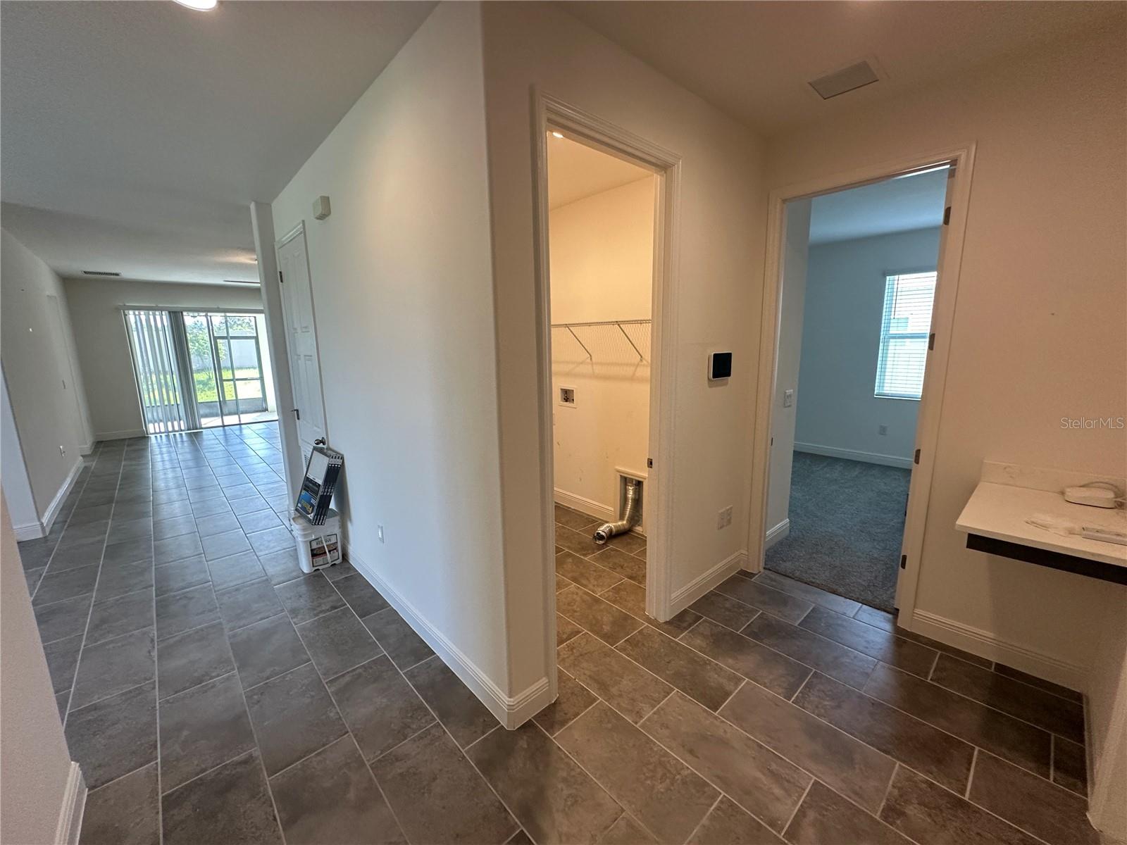 484 Shadow Gorge Way Property Photo 14