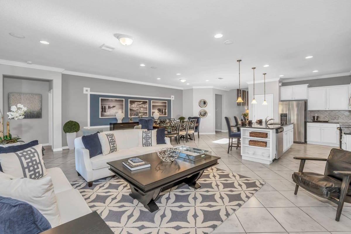 2105 Malta Ter Property Photo 2