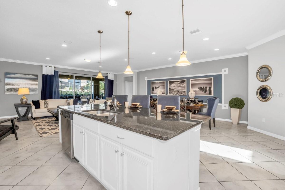 2105 Malta Ter Property Photo 19