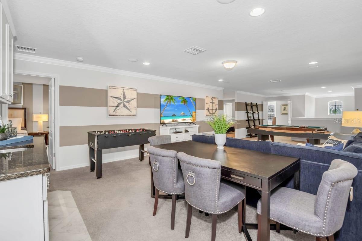 2105 Malta Ter Property Photo 32